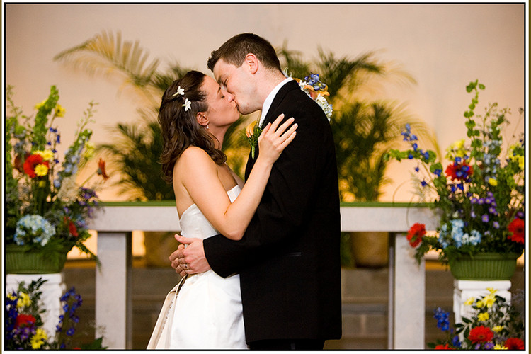 St. Thomas Moore Chapel Wedding : New Haven Lawn Club Wedding : Portland Maine Wedding Photographer : Carl Walsh Weddings : Coastal Maine Wedding Photography: Seacoast New Hampshire Wedding photographer